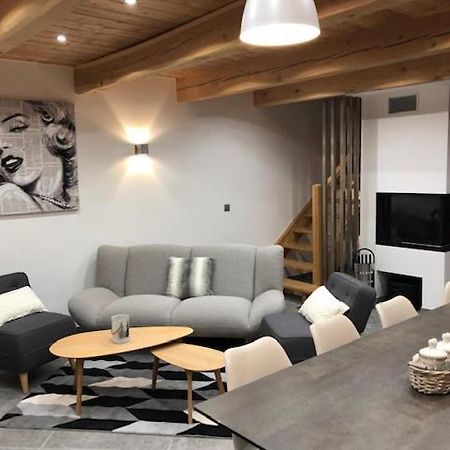 Chalet La Grange Орон Екстериор снимка